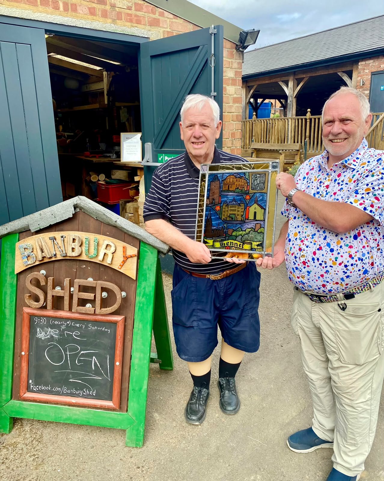 Banbury Shed and John Donaldson from Banbury District and Twinning Association